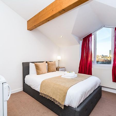 Riverbank Stay Londra Exterior foto