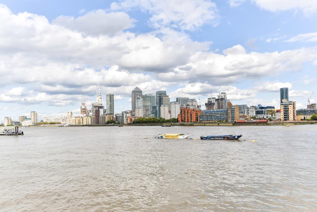 Riverbank Stay Londra Exterior foto