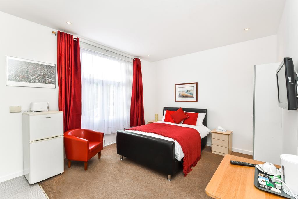 Riverbank Stay Londra Exterior foto