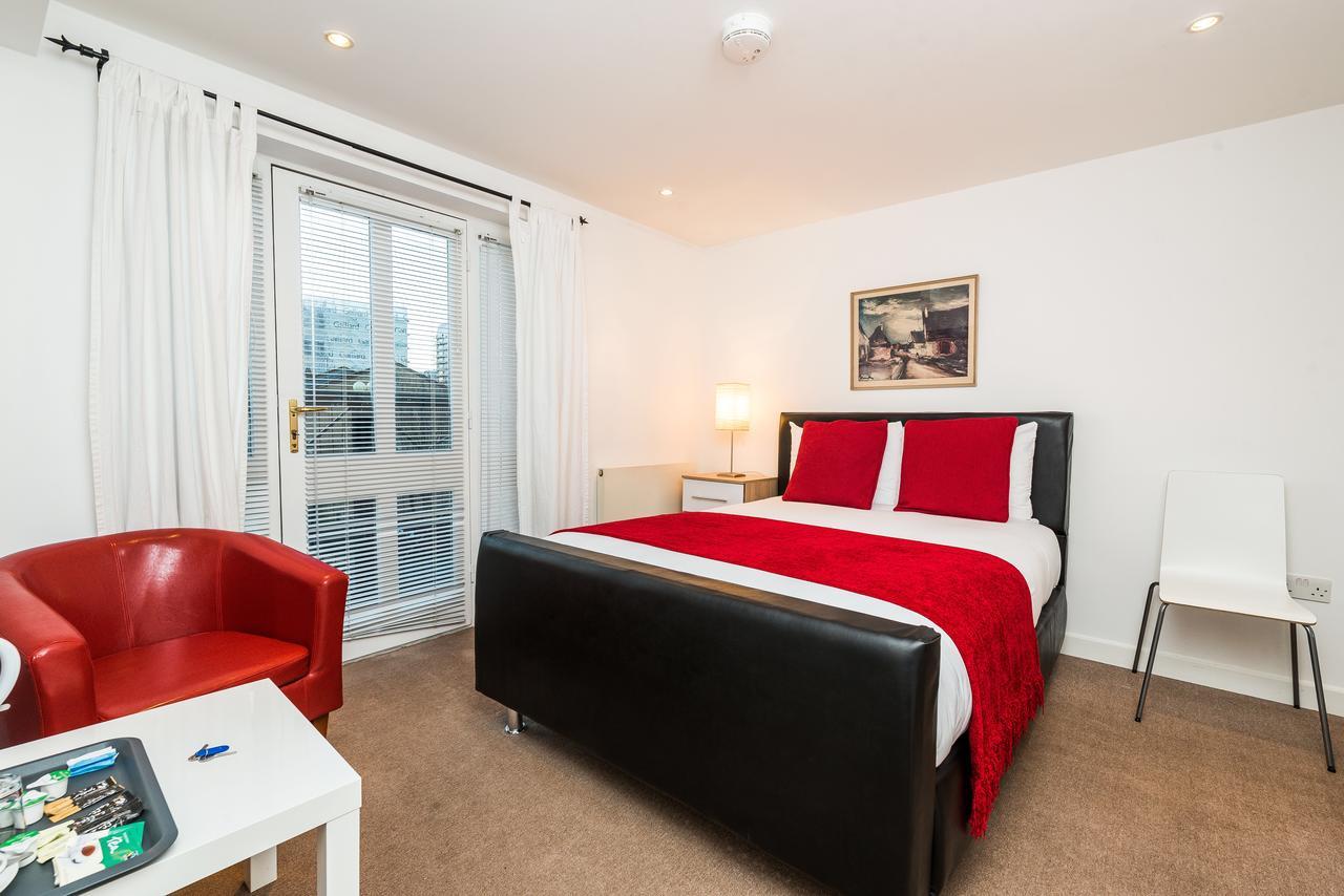 Riverbank Stay Londra Exterior foto